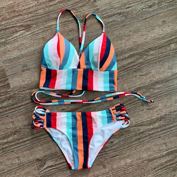 Hollister Other - Hollister 2 Piece Matching Swim Bikini Top and Bottom Set